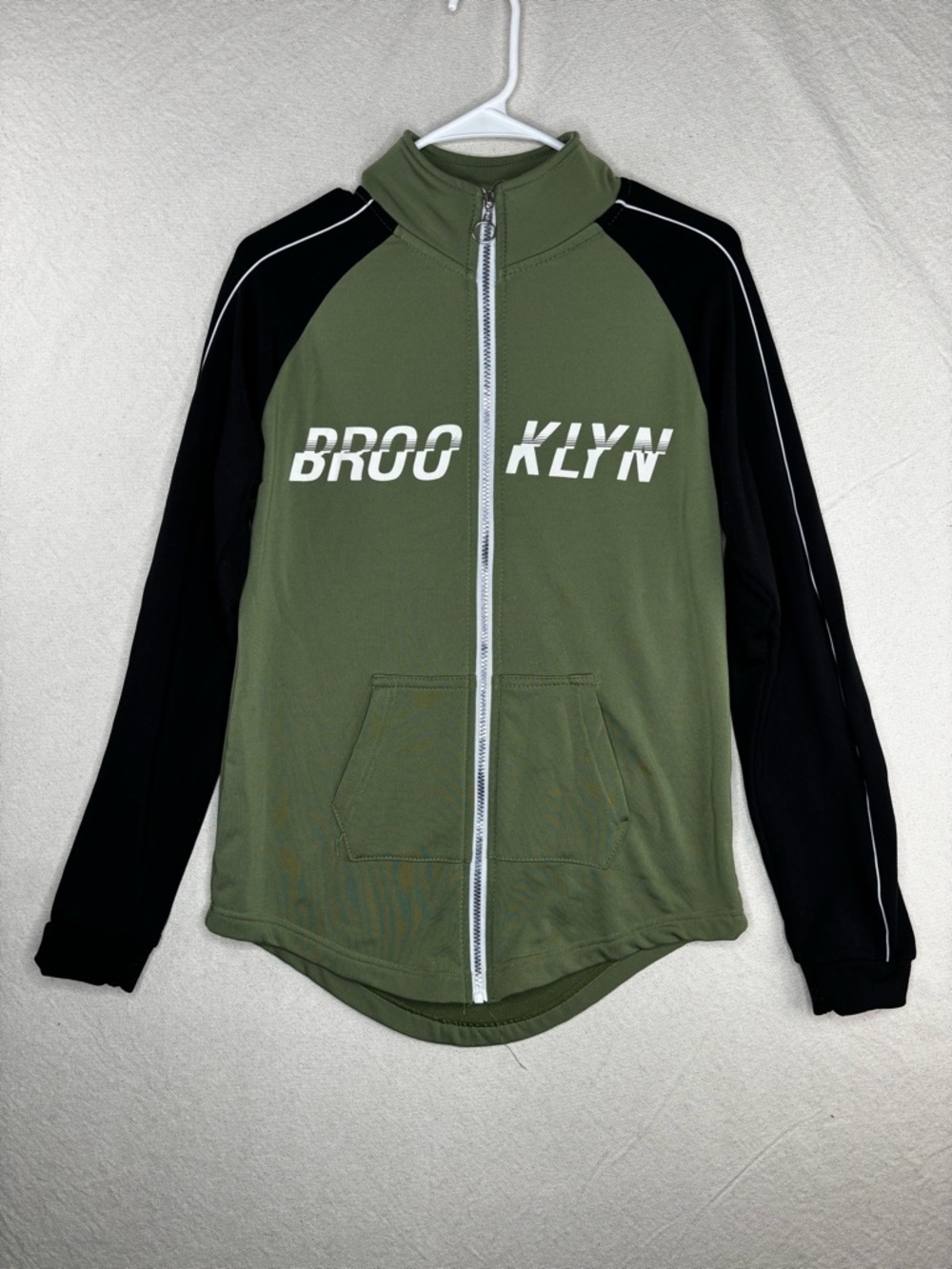 Brooklyn women’s large zip up jacket